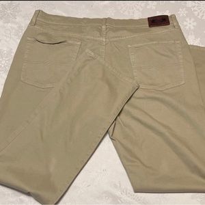 Joseph Abboud Size 38/30 Classic Fit Khaki Color Pants